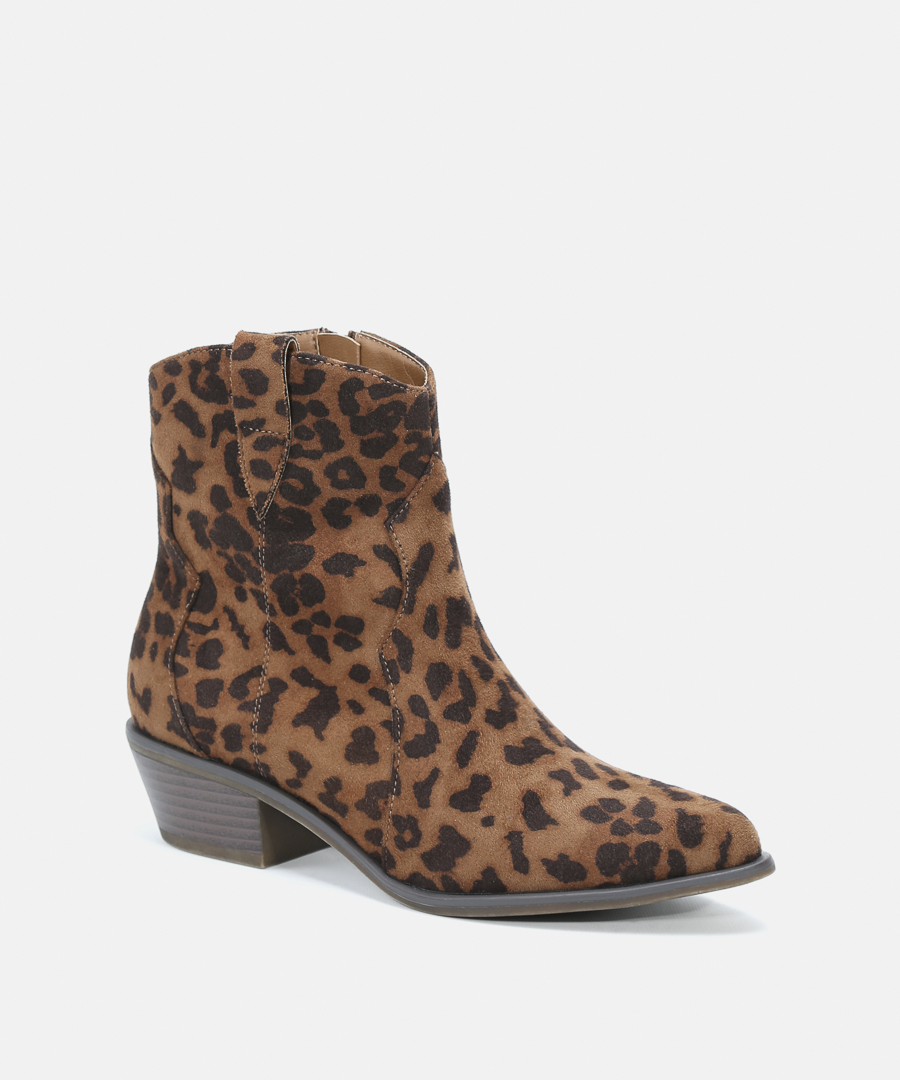 Botines cowboy print animal image number null